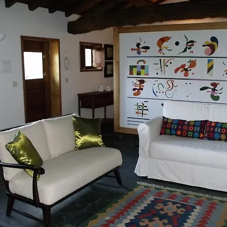 Casa Da Figueira Holiday home *