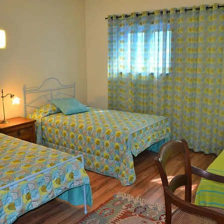 Holiday home Casa Da Figueira *